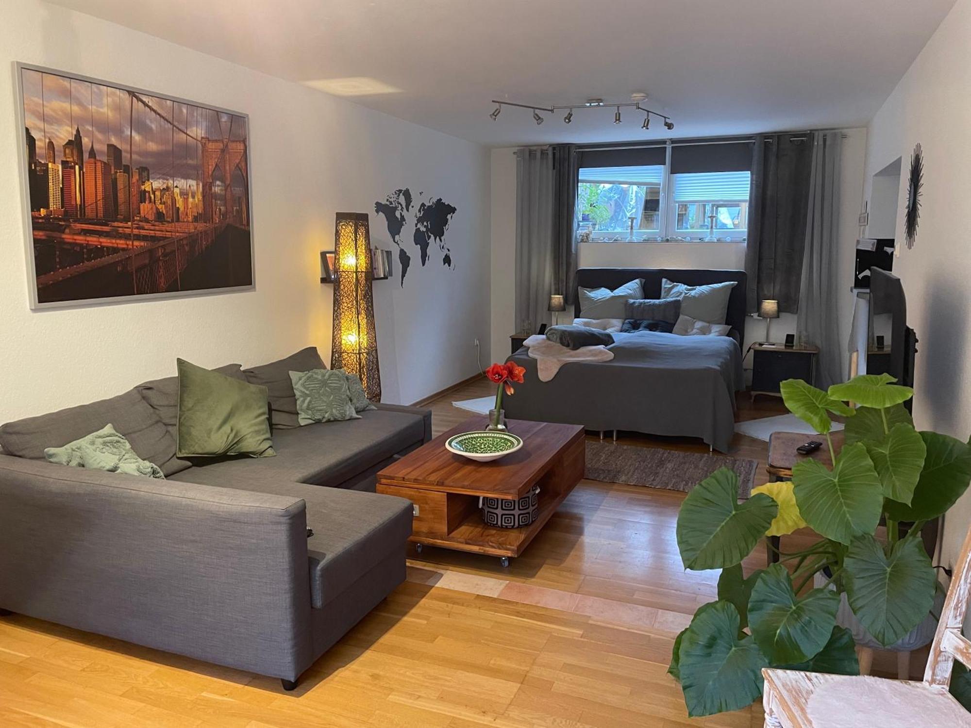 Appartement Modernes Im Gruenen - Stilvoll Und Komfortabel Keulen